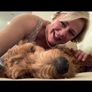 Meet your Posher, Joy